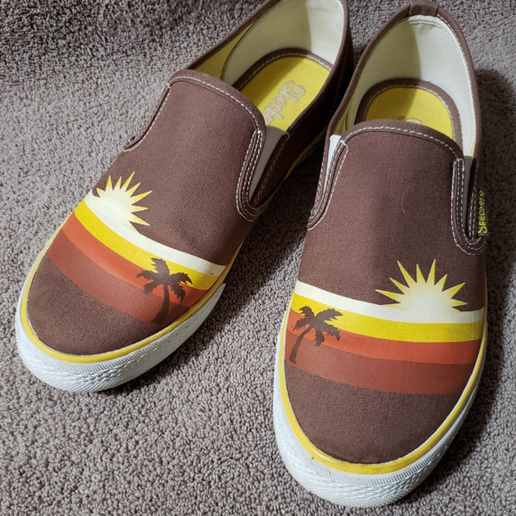 Skechers Shoes - Skechers Womens Cali Canvas Slip On Size 9